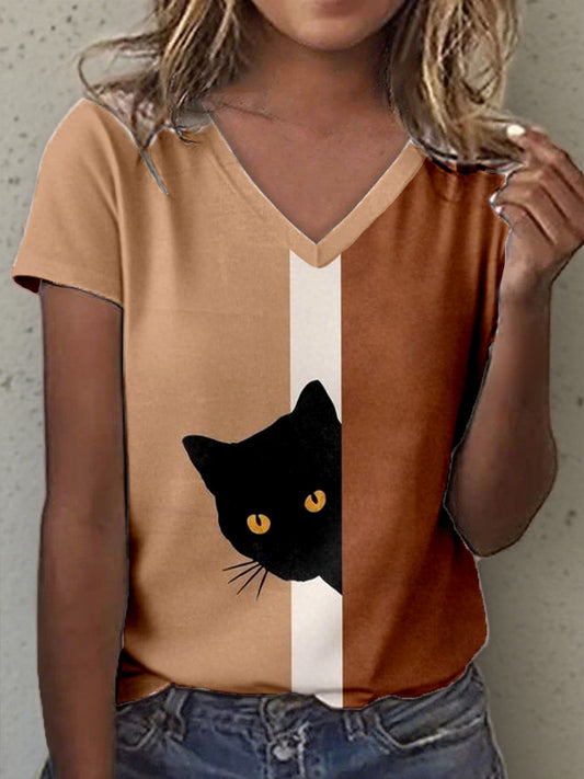Women's Cute Cat Art Print V-Neck T-Shirt